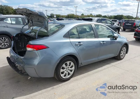 2022 Toyota Corolla Le z USA, uszkodzony, nr VIN JTDEPMAE2NJ202701